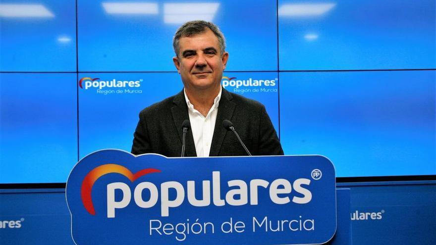 El senador del PP por la Región de Murcia, Juan María Vázquez.