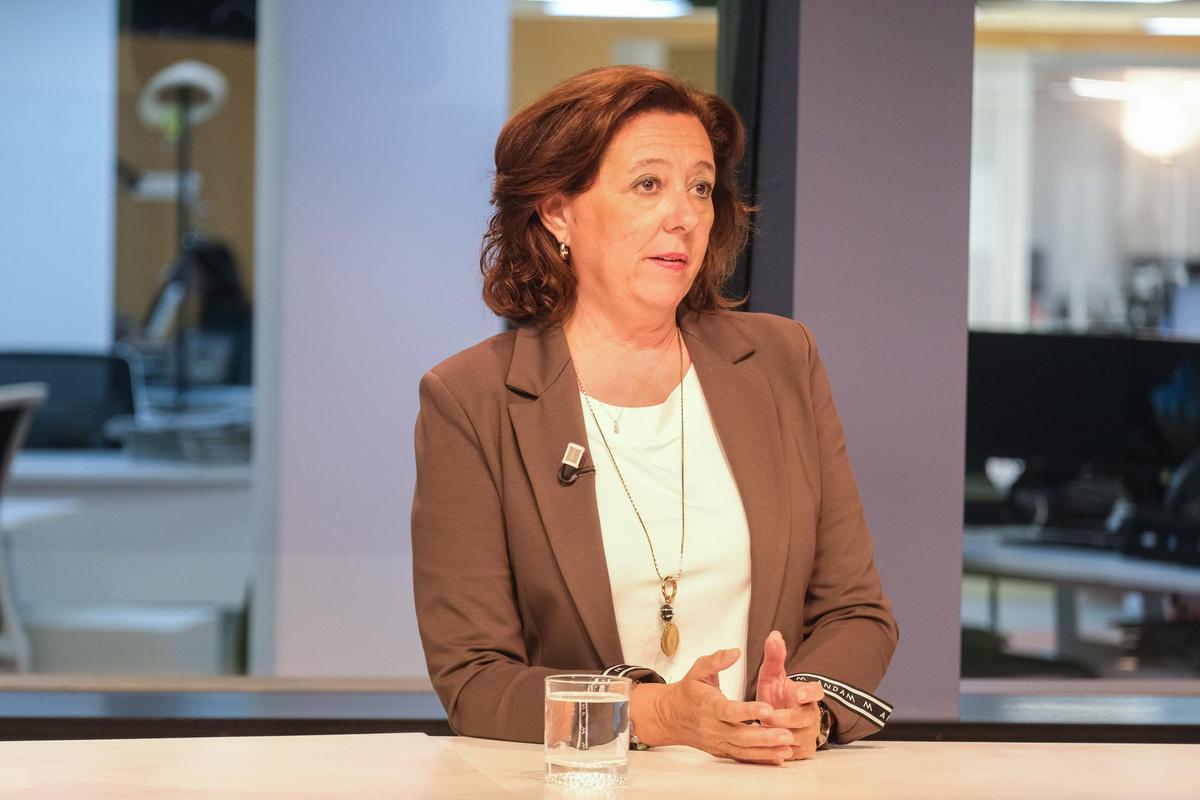 María Gómez, diputada autonómica y alcaldesa de Almoradí, en un acto del Club Información