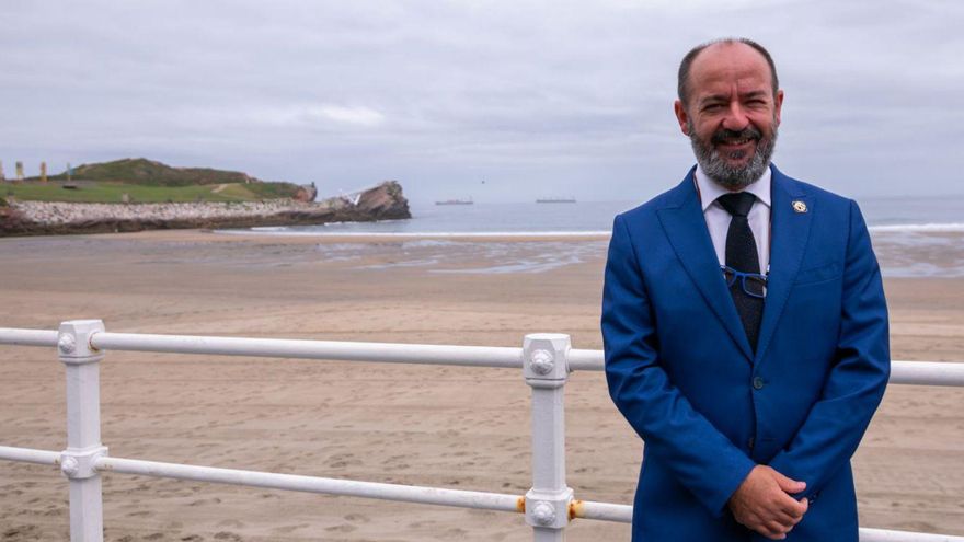 José Basilio Otero, presidente de la Federación Nacional de Cofradías de Pescadores: &quot;El cambio climático nos deja sin pulpo, y en Bretaña, que no había, hay toneladas&quot;
