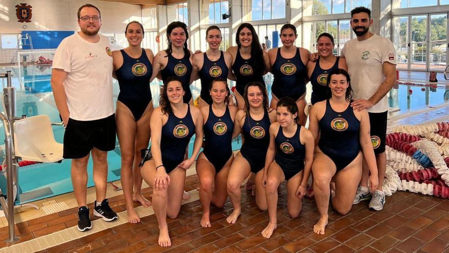 Las chicas del CN Sant Josep de waterpolo hacen historia en la Liga Balear absoluta | CNSJ