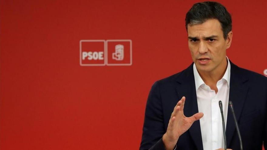 Sánchez y Rajoy se comprometen a impulsar ya la reforma constitucional