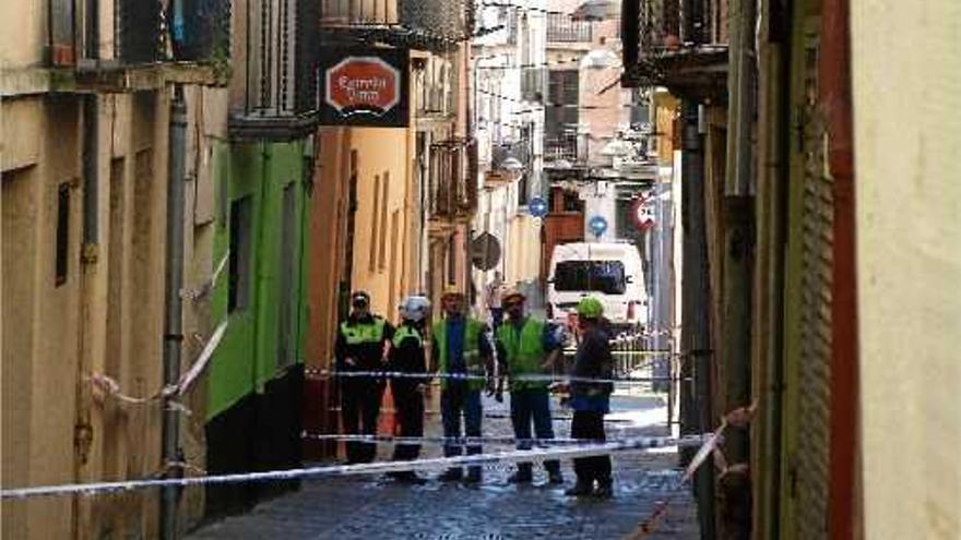 L&#039;ensorrament de l&#039;edifici d&#039;Olot manté 21 veïns desallotjats de casa seva