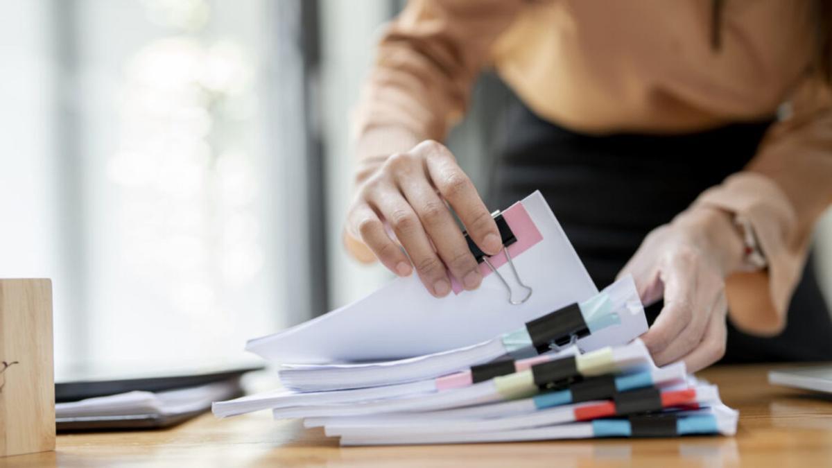 La Junta anuncia que reducirá los trámites burocráticos para los profesores.