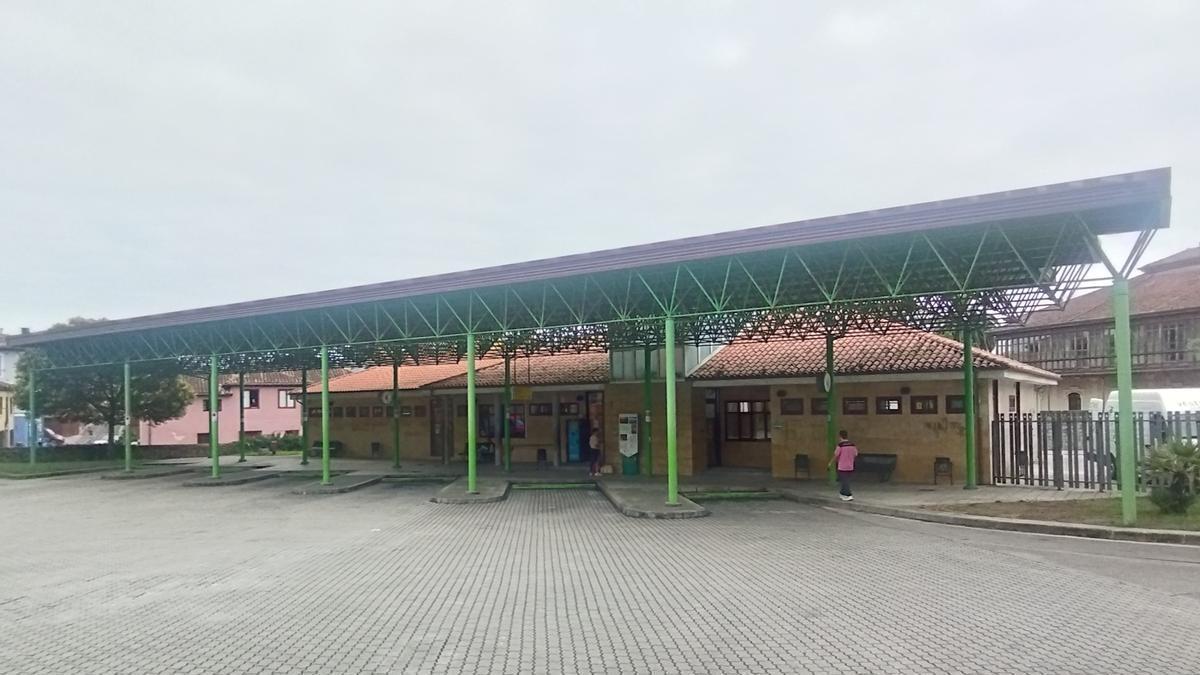 Estación de Autobuses de Llanes