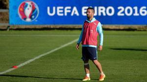 Arda Turan, en un entrenamiento con la selección turca en la Eurocopa.