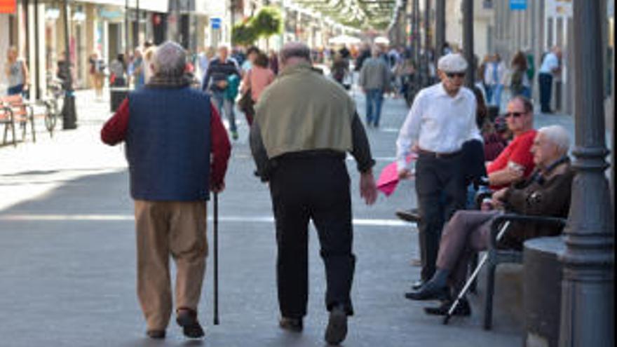 CC pide medidas especiales para las personas mayores.