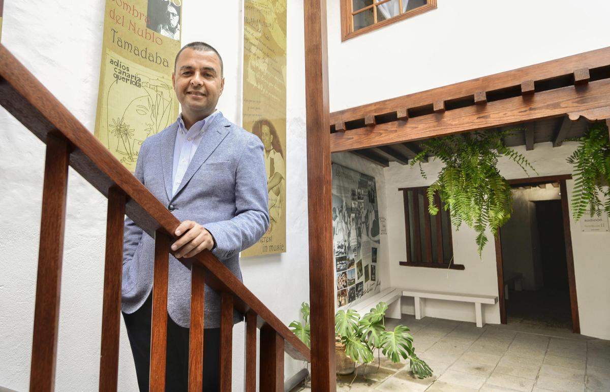Pedro Rodríguez, en la casa museo de Néstor Álamo de Guía.