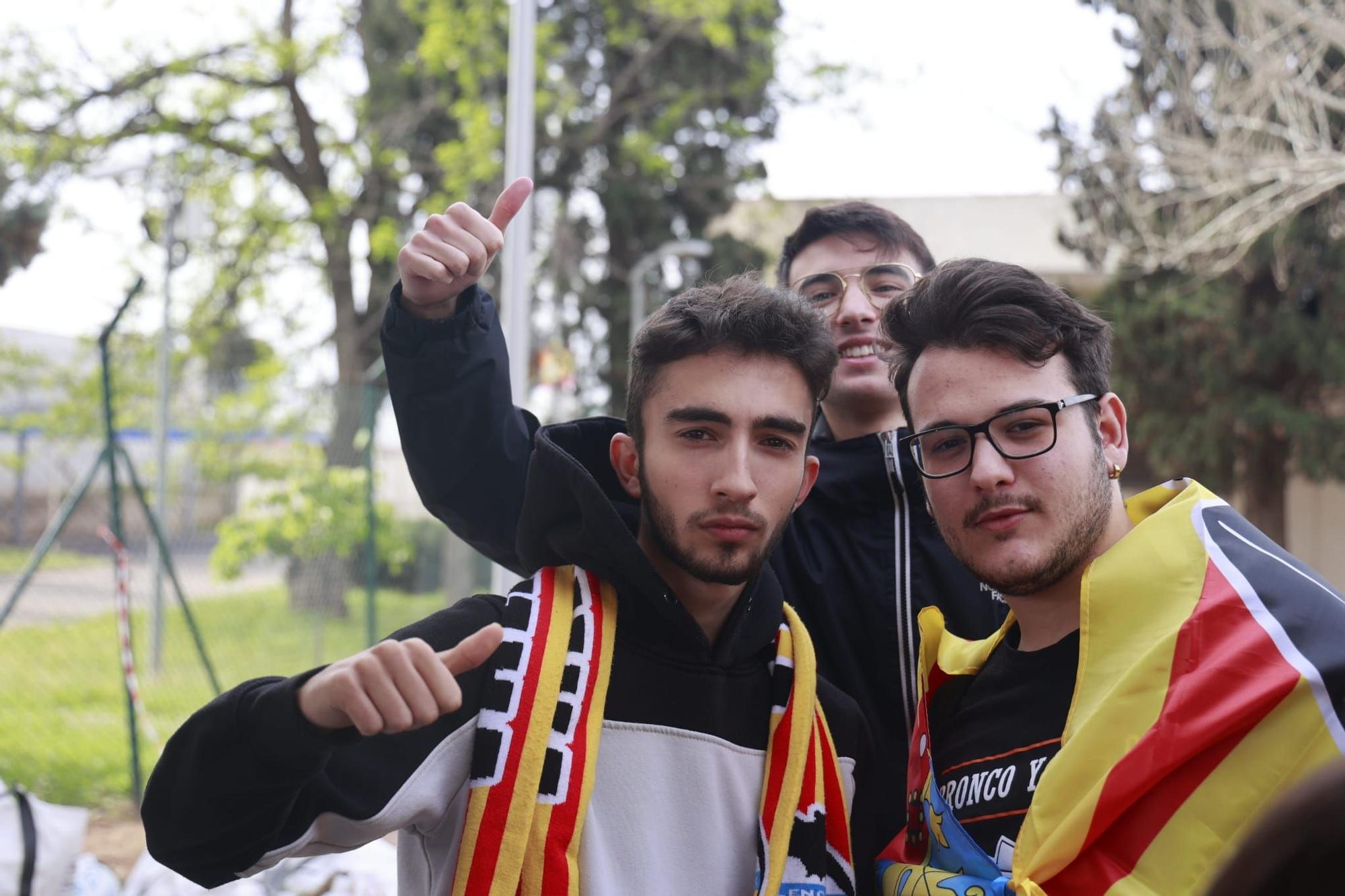 Comienza la peregrinación de los valencianistas a La Cartuja