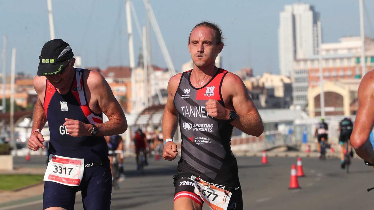 Búscate en las imágenes del campeonato de Europa de Triatlón . Distancia Olímpica