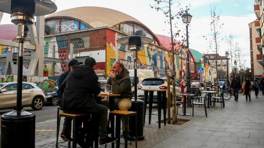 Una terraza en La Latina, Madrid.