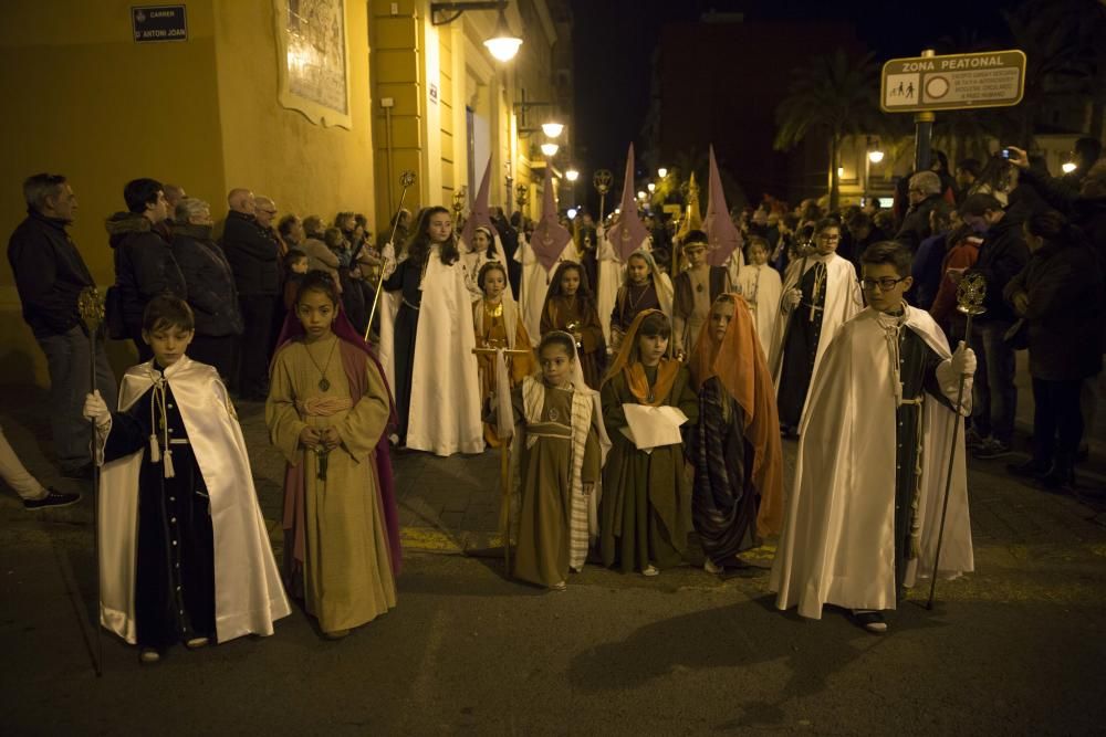 Procesión de la Real Hermandad de Jesús con la Cruz y Cristo Resucitado