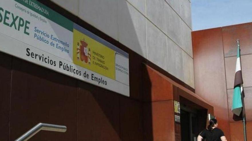 El paro sube en la región y se destruyen 12.000 empleos en el primer trimestre