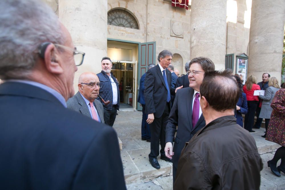 La Generalitat en pleno celebra en Alicante las cuatro décadas de la Carta Magna con un acto institucional en el Teatro Principal que llega en medio de los ataques al modelo territorial y de la alerta ultra.