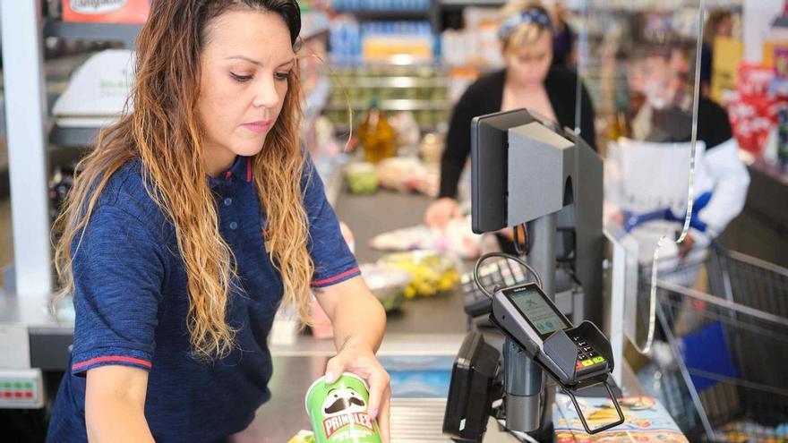 Canarias, entre las cuatro regiones donde se creó empleo a la vez que bajó el paro hasta marzo