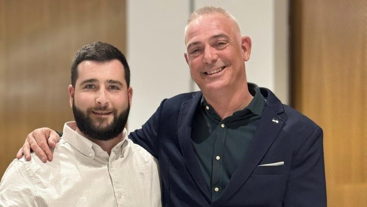 Humberto Arto, a la derecha, en una entrega de premios del Comité Aragonés de Entrenadores de Fútbol.