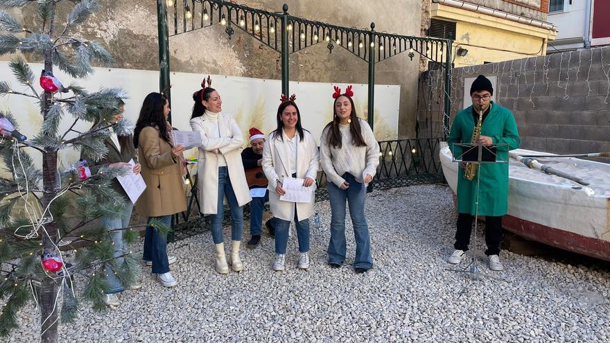 Vídeo: Así ha sido la espectacular entrada a la Casa de Papá Noel en este municipio de Castellón