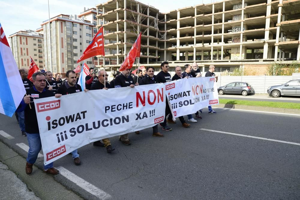 La plantilla de Isowat en A Coruña se enfrenta a la posibilidad de perder su empleo ante la falta de inversores para su empresa, actualmente en concurso de liquidación.