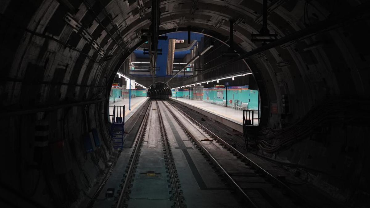 La Comunidad de Madrid aprueba un contrato de 3,8 millones de euros para la limpieza y mantenimiento de los túneles de Metro.