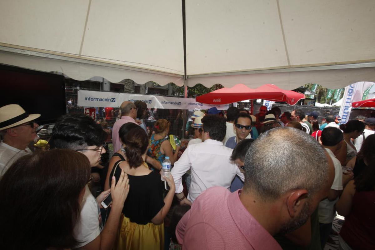 Hogueras 2018: El racó de Información TV, al completo durante la mascletà del 24 de junio