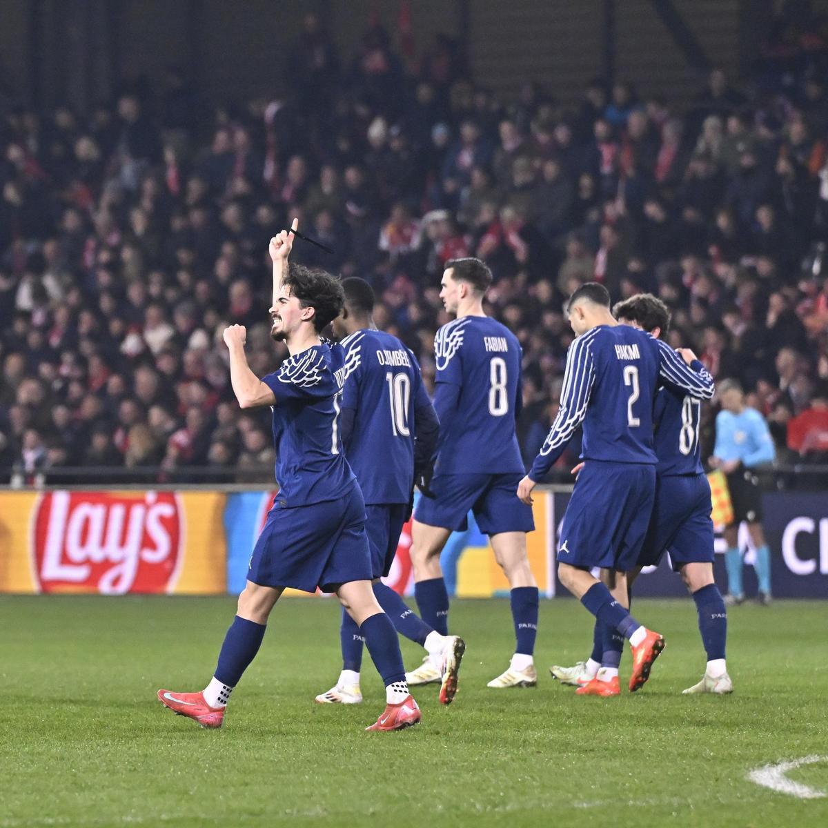 El PSG deja la eliminatoria encarrilada tras vencer al Brest 0-3 en la ida del play-off de la Champions League