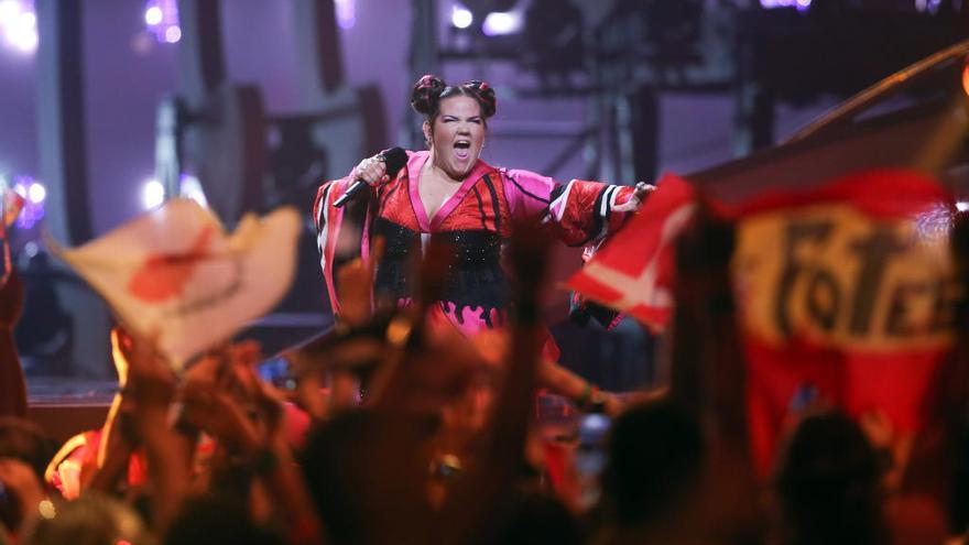 Netta actuando en Eurovisión 2018.