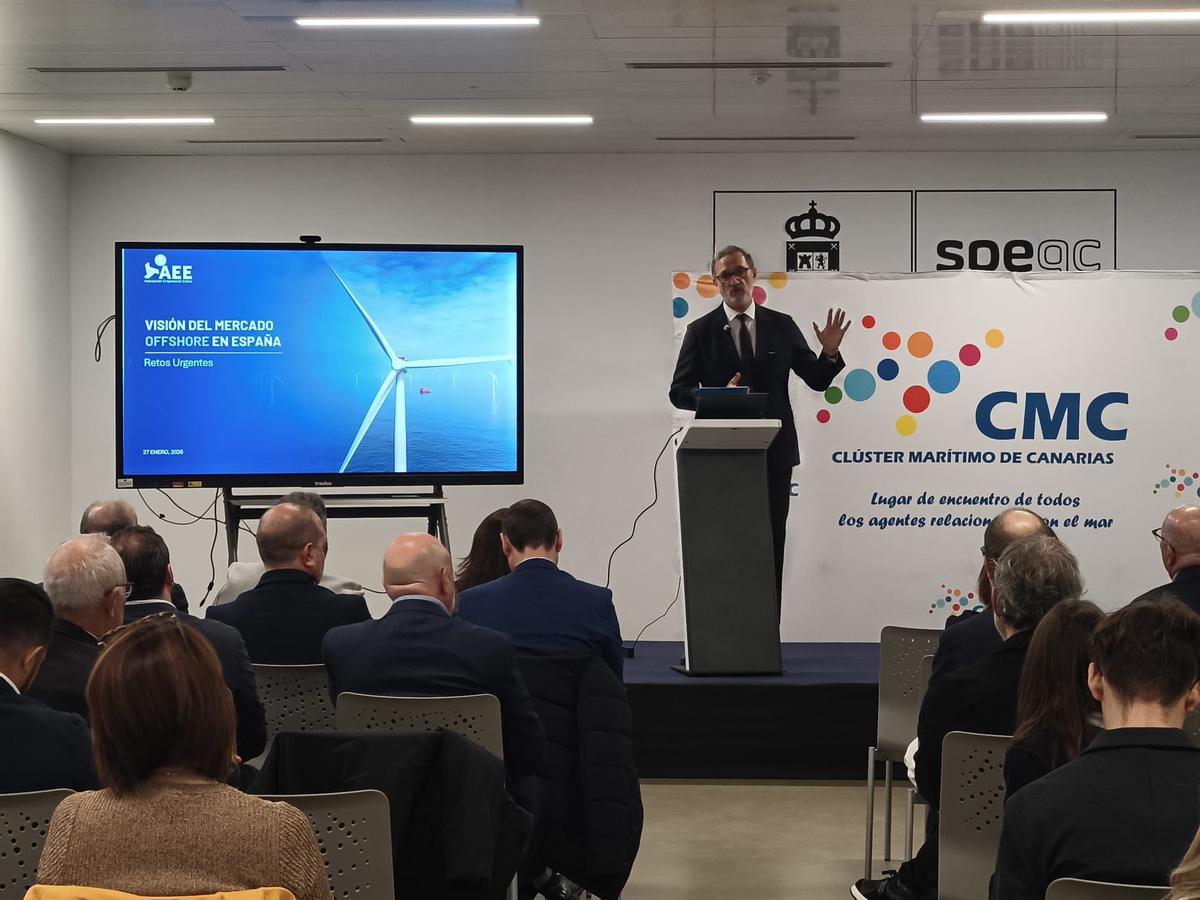 Juan Virgilio durante su intervención en el foro organizado por el Clúster Marítimo de Canarias