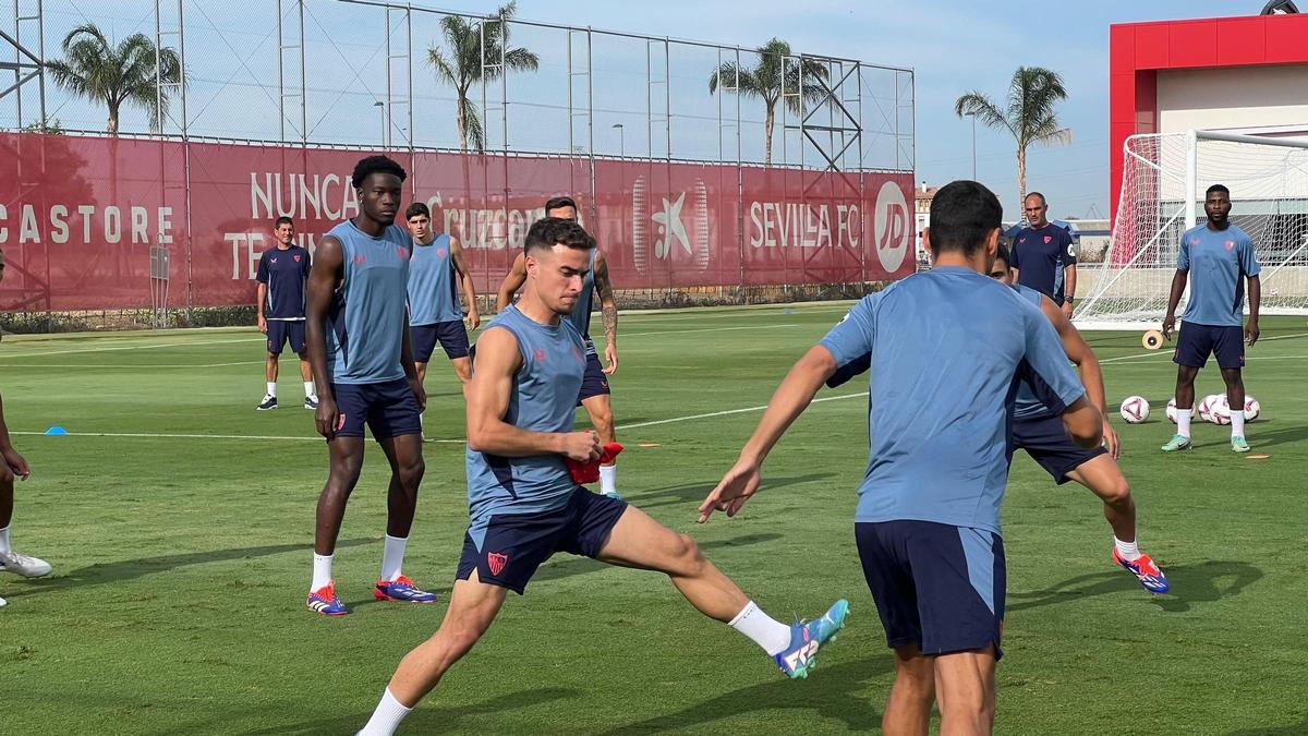 Entrenamiento del Sevilla FC en la semana previa a medirse a la UD Las Palmas en Gran Canaria