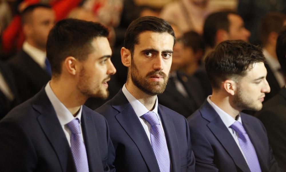 Celebración del triunfo en la Eurocup del Valencia Basket en València