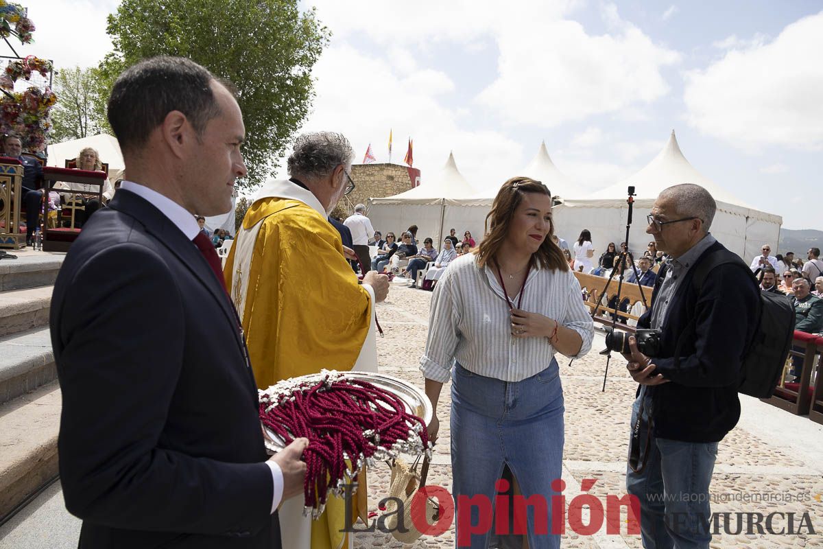 Fiestas de Caravaca | Imposición de cruces a los nuevos hermanos cofrades de la Vera Cruz