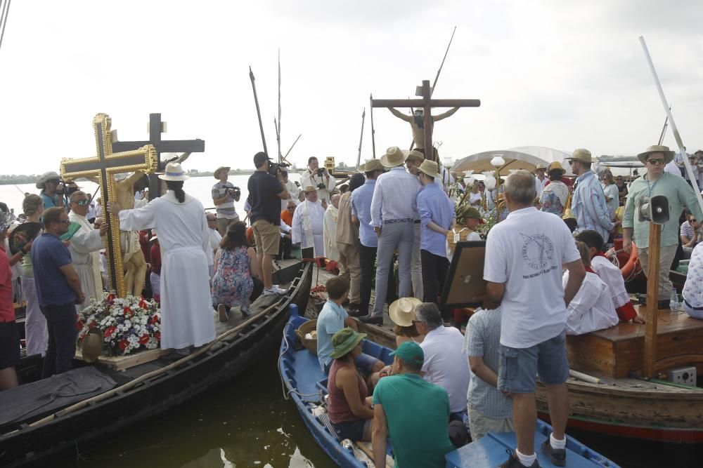 Encuentro de los Cristos de El Palmar, Catarroja, Silla y Massanassa en el Lago de la Albufera
