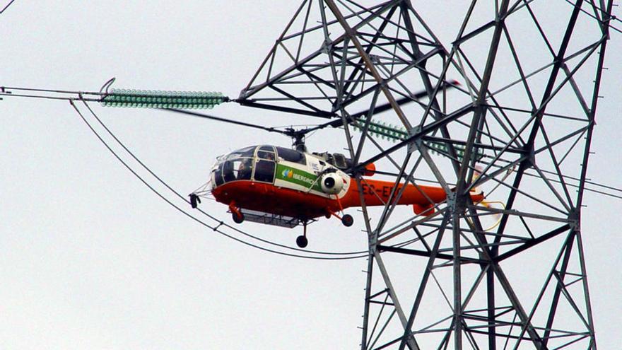 Iberdrola revisa más de 9.500 kilómetros de sus líneas eléctricas para reforzar la seguridad