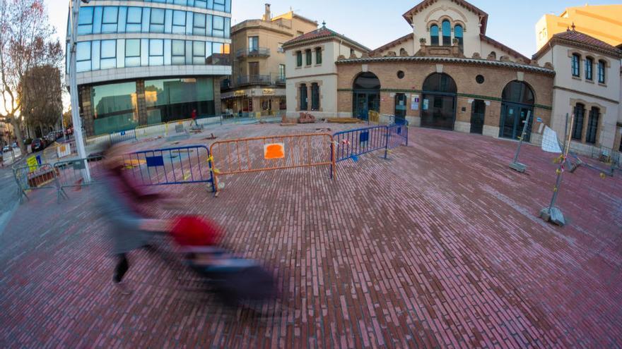 El nou aspecte de la plaça Escorxador