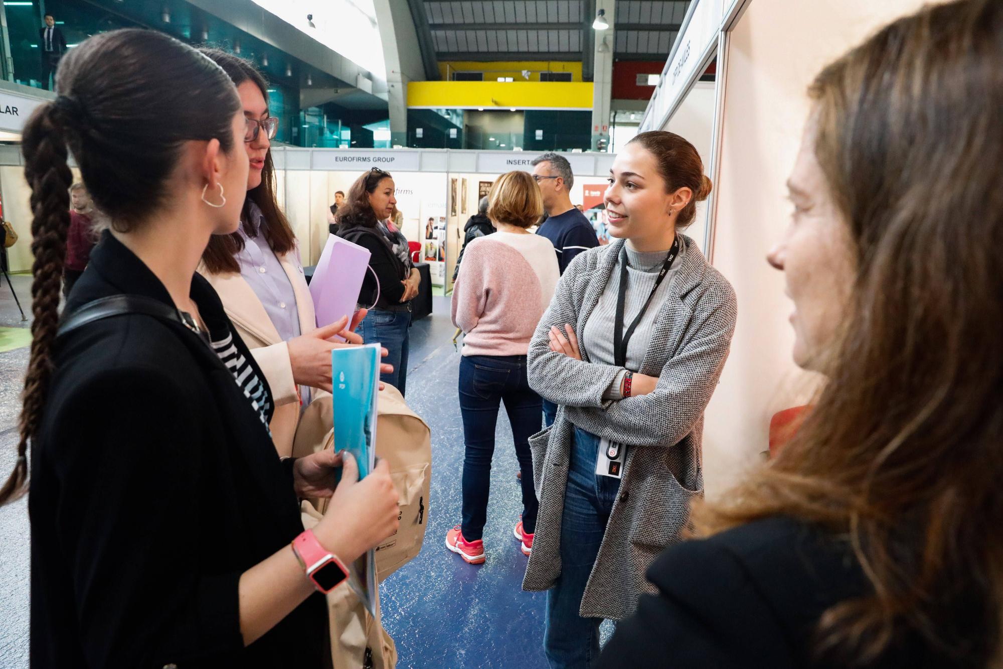 La Feria del Empleo reúne a empresas, organismos y demandantes de empleo