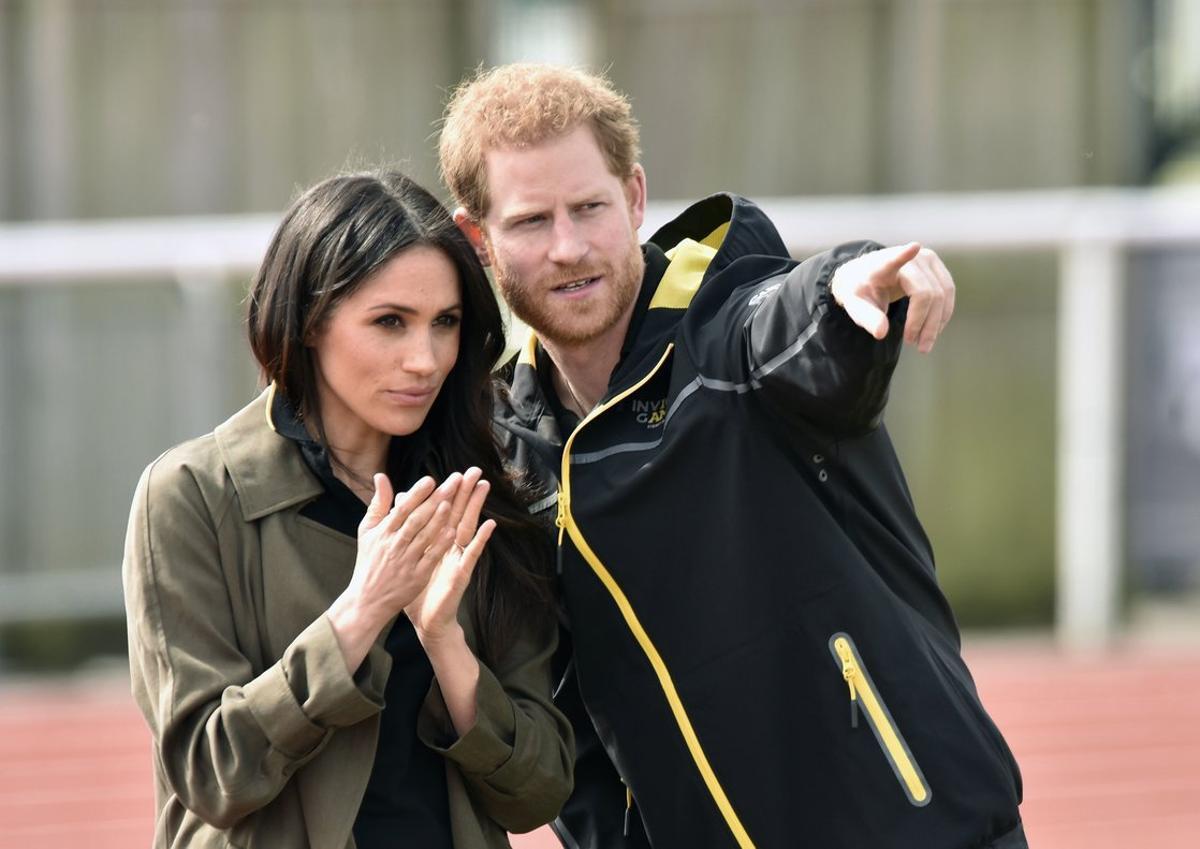 Bath (United Kingdom).- (FILE) - Britain’s Prince Harry and Meghan Markle visit Bath University, in Bath, Britain, 06 April 2018 (reissued 10 January 2020). Britain’s Prince Harry and his wife Meghan have announced in a statement on 08 January that they will step back as ’senior’ royal family members and work to become financially independent. (Duque Duquesa Cambridge, Reino Unido) EFE/EPA/Neil Munns *** Local Caption *** 54245141