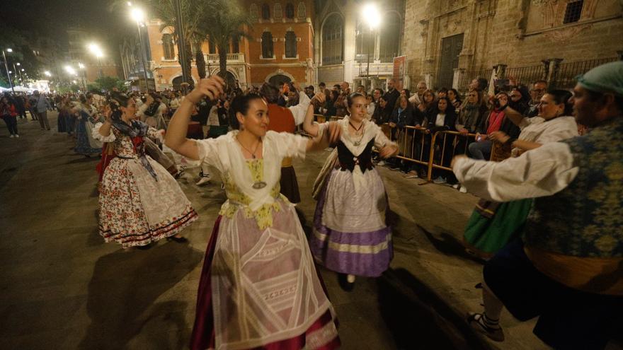 La dansà del altar del mocadoret