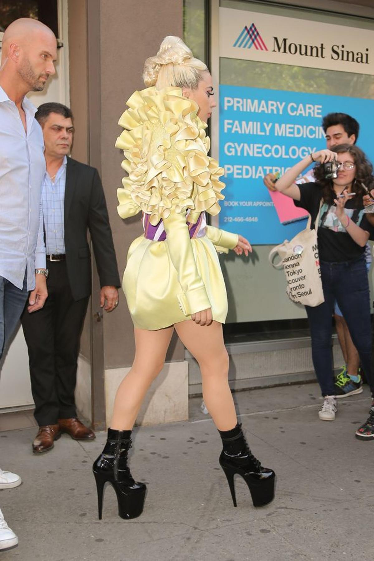 Lady Gaga retoma las plataformas