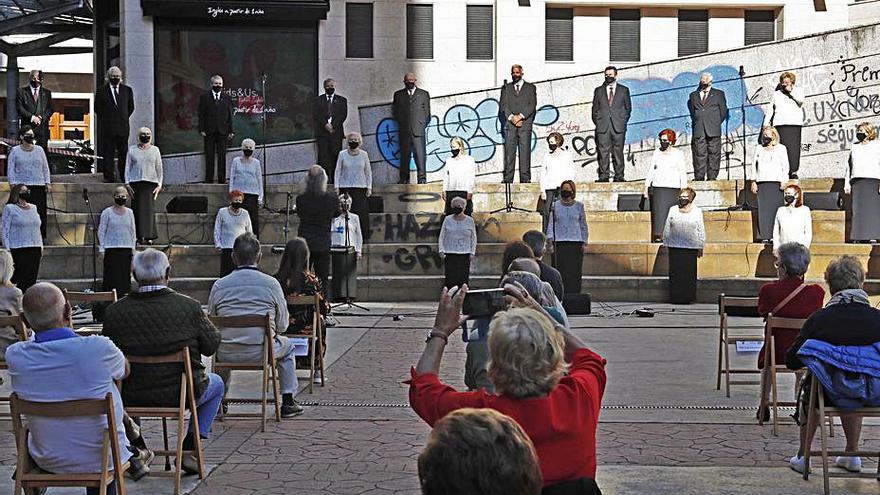 Actuación en el Festival de Habaneras. |   // PABLO HERNÁNDEZ