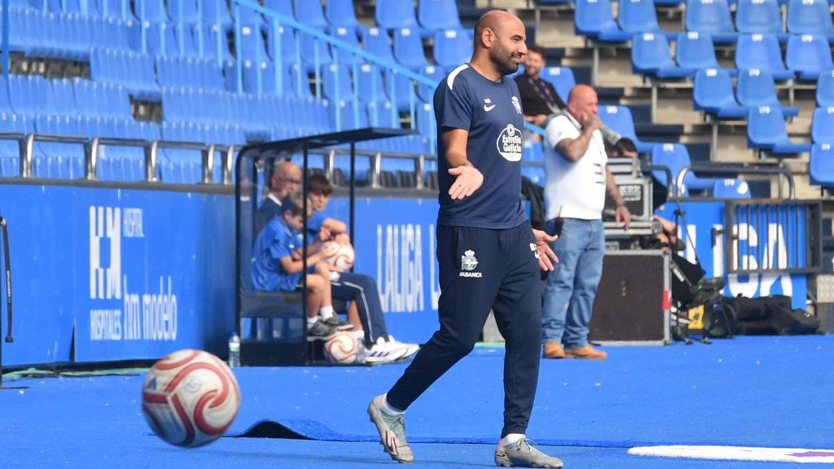 Manuel Pablo, entrenador del Fabril: "Escondernos y no tener confianza solo puede debilitarnos"
