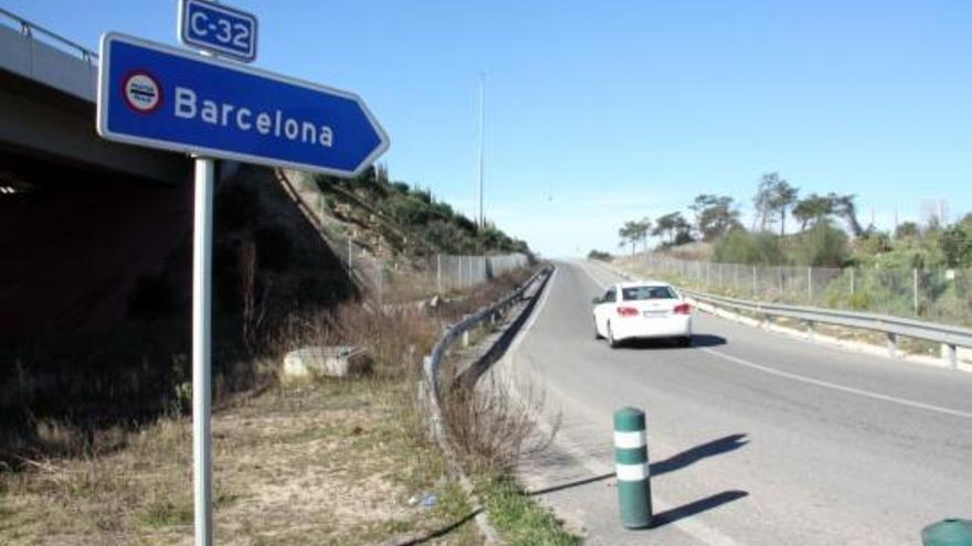 Calvet diu que l&#039;allargament de la C-32 entre Blanes i Lloret és &quot;irrenunciable&quot;