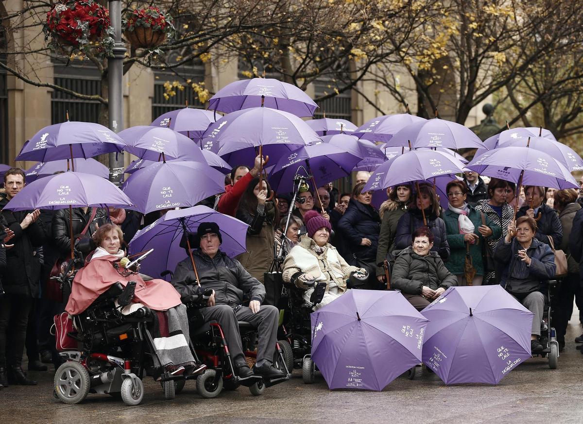 Discapacitat i violència masclista: un embolic del qual és gairebé impossible escapar Discapacitat i violència masclista: un embolic del qual és gairebé impossible escapar