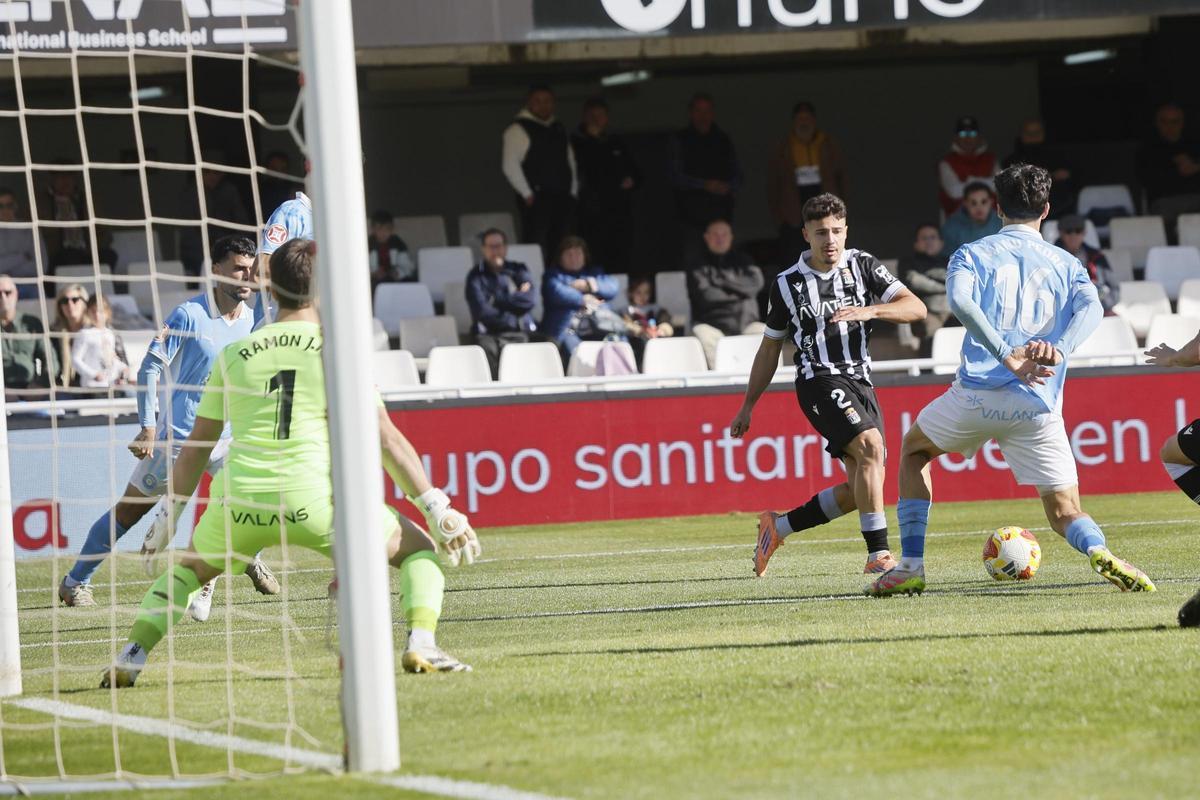 Las imágenes de la derrota del FC Cartagena frente al Ibiza