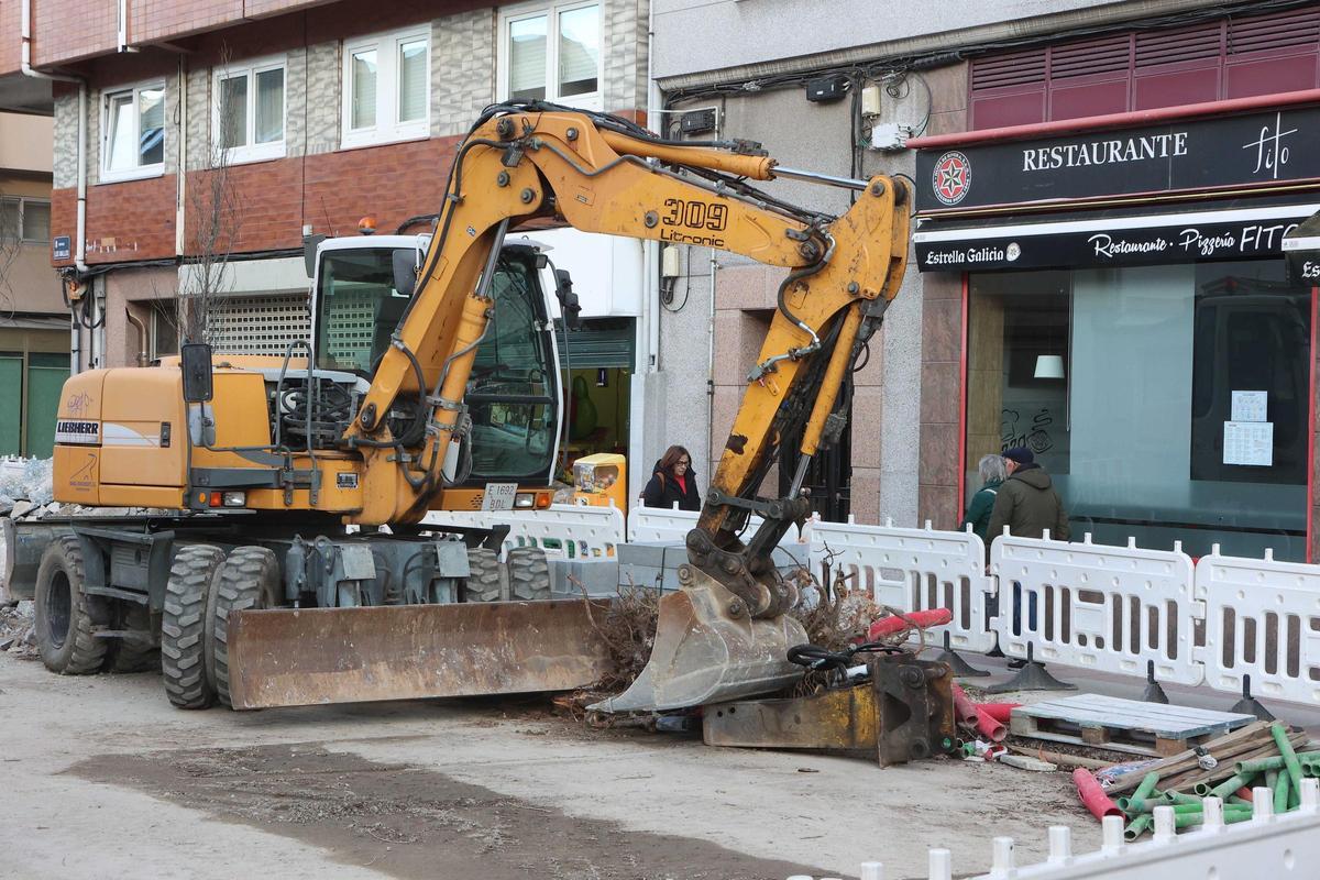 Las obras en la avenida de Os Mallos continúan un año después del inicio de los trabajos