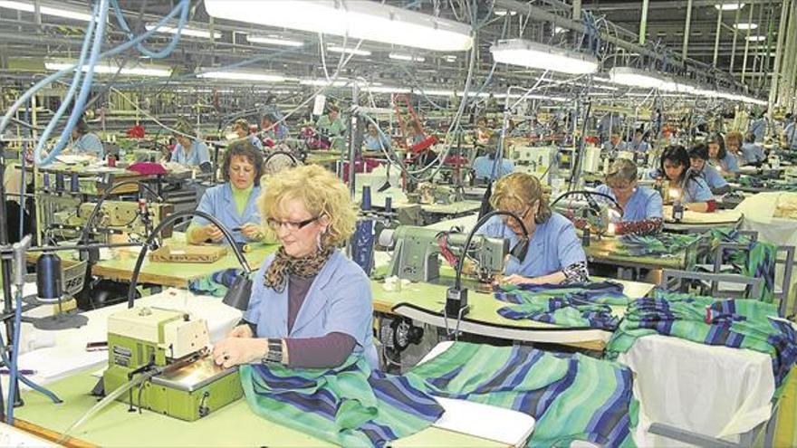 Las mujeres extremeñas deben trabajar 95 días más para tener salario de hombres