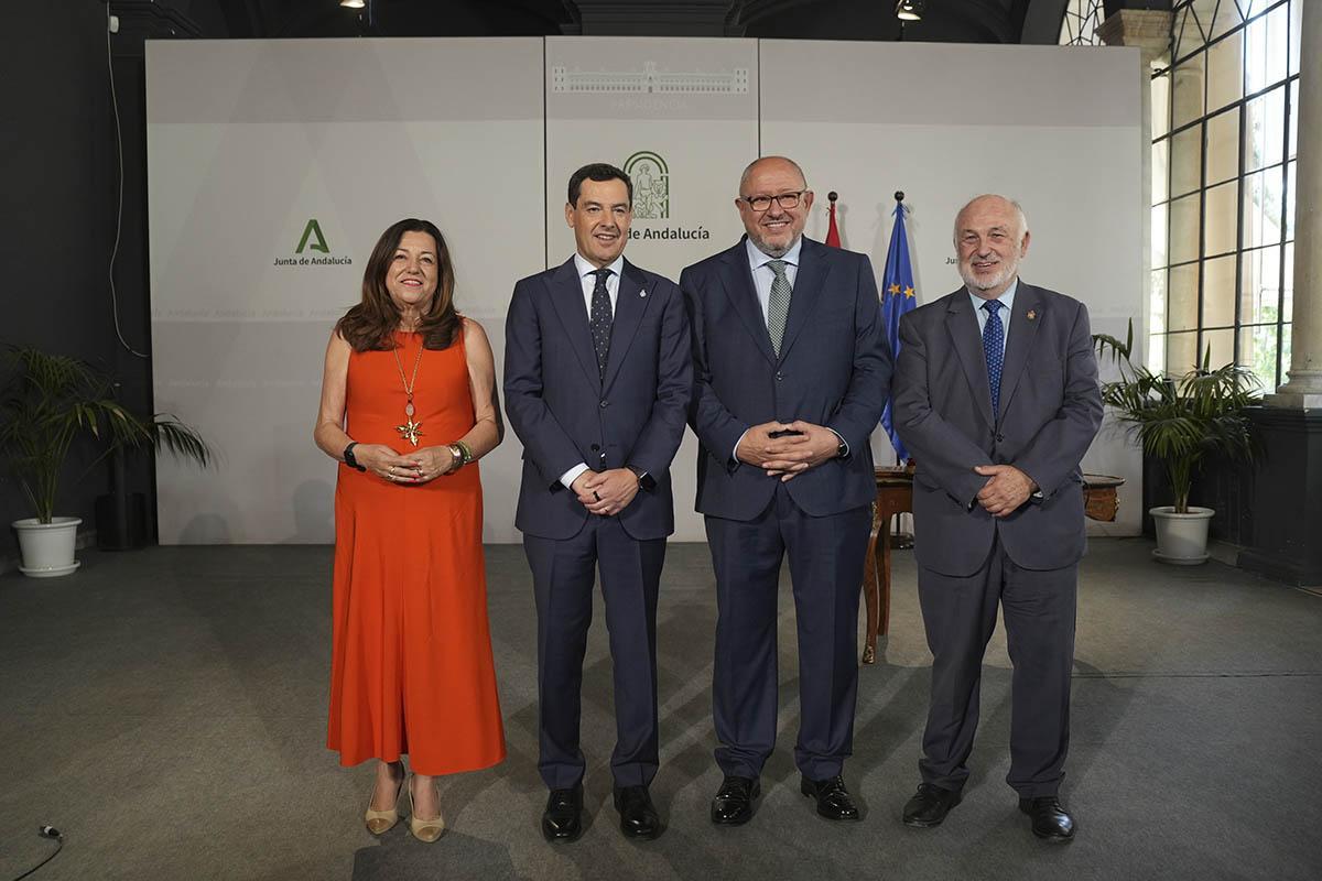 La toma de posesión de Manuel Torrablo como rector de la UCO, en imágenes