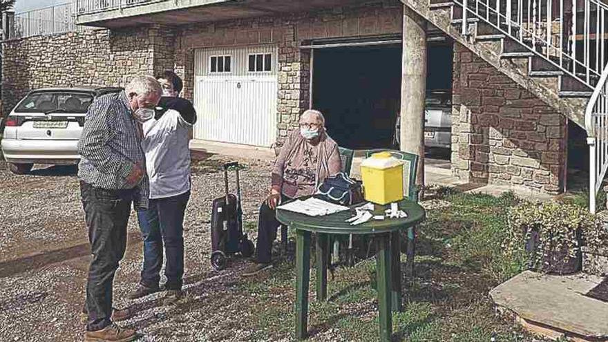 Vacunació a un domicili de Sant Miquel de Campmajor