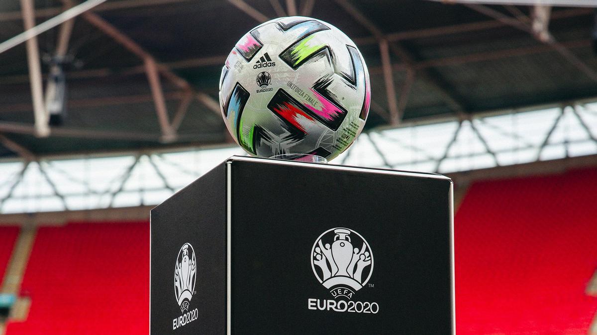 Uniforia Finale, el balón para las 'semis' y la final de la Eurocopa