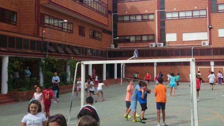 El Ayuntamiento de Almendralejo dará 20.000 euros para becas escolares