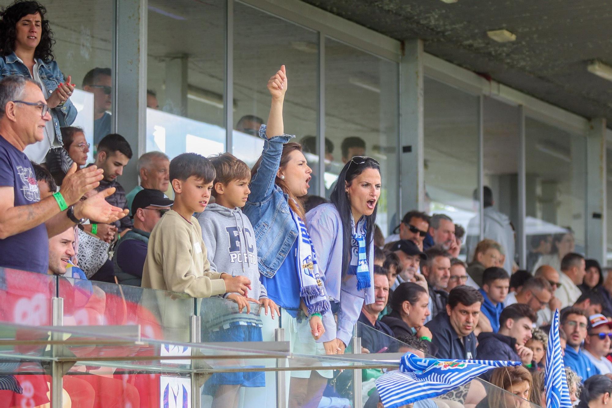 El Porto se lleva el primer título de Arousa Fútbol 7 a Portugal