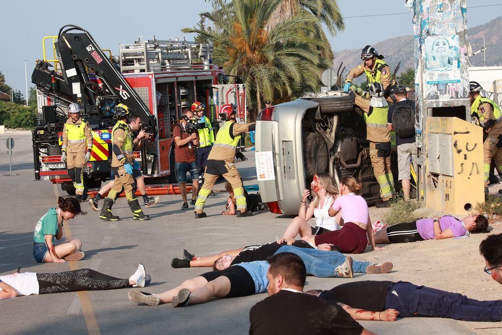 Así ha sido el simulacro de Emergencias con una treintena de víctimas en Murcia