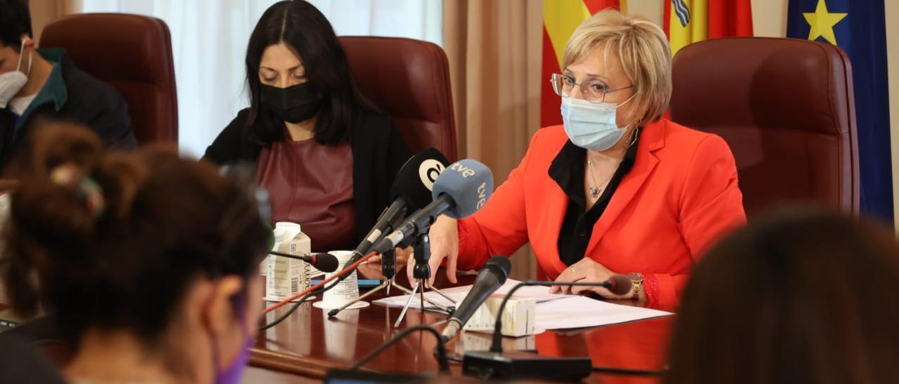 Ana Barceló, consellera de Sanitat, durante la rueda de prensa.